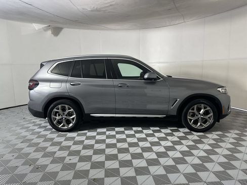 Used 2024 BMW X3 xDrive30i AWD/4WD image 9