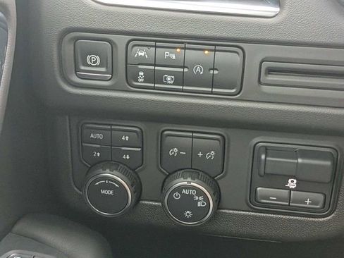 Used 2024 Chevrolet Tahoe RST w/ Sport Performance Package image 26