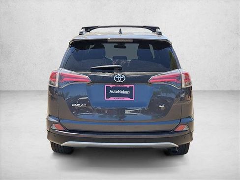 Used 2016 Toyota RAV4 SE w/ Advanced Technology Package FWD image 7