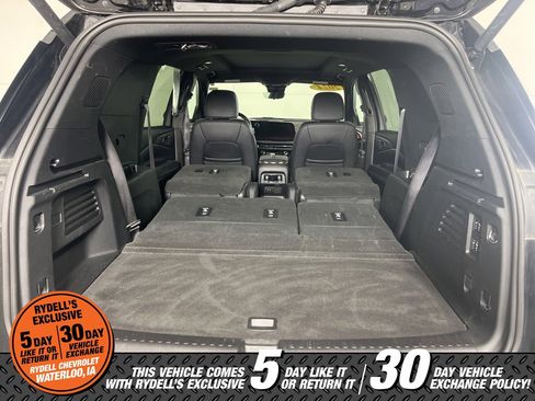 Certified 2024 Chevrolet Traverse RS w/ LPO, Floor Liner Package image 26