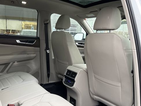 New 2026 Volkswagen Atlas SEL image 20
