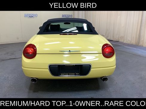 Used 2002 Ford Thunderbird RWD image 4
