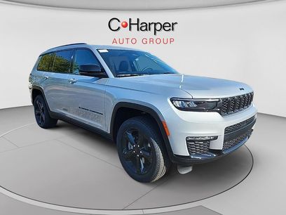 New 2025 Jeep Grand Cherokee L Limited w/ Black Appearance Package