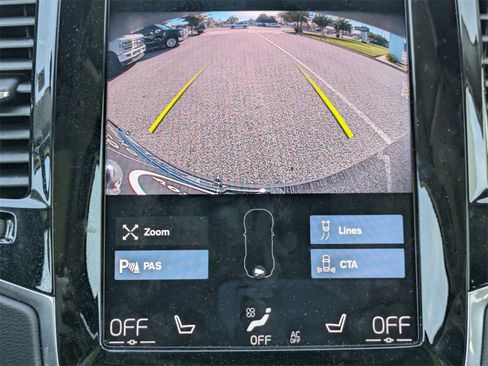 Used 2022 Volvo XC90 T6 Inscription w/ Climate Package image 23