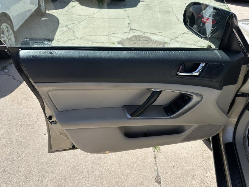 Used 2008 Subaru Outback 2.5i AWD/4WD image 10