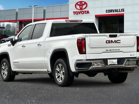 Used 2024 GMC Sierra 1500 SLT image 6