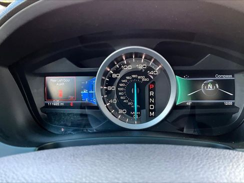 Used 2014 Ford Explorer Limited image 24