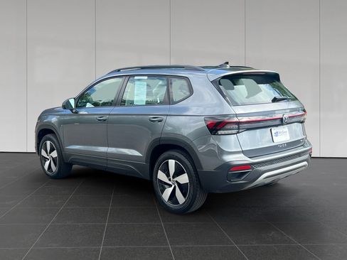 Used 2025 Volkswagen Taos S AWD/4WD image 3
