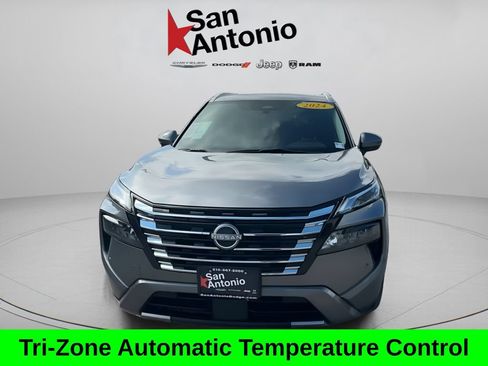Used 2024 Nissan Rogue SL w/ SL Premium Package FWD image 4