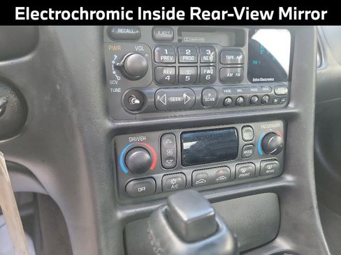 Used 2004 Chevrolet Corvette Coupe w/ Roof Package RWD image 14