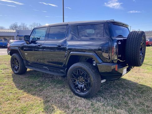New 2026 GMC Hummer EV SUV image 6