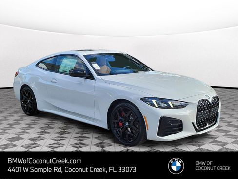 New 2026 BMW 430i Coupe w/ M Sport Package RWD image 1