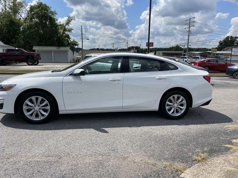 Used 2025 Chevrolet Malibu LT FWD image 7