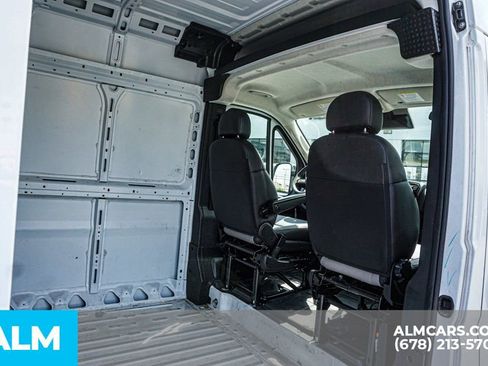 Used 2025 RAM ProMaster 2500 w/ Convenience Group FWD image 28
