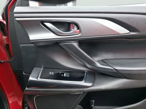 Used 2017 MAZDA CX-9 Touring image 17