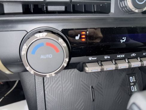 New 2025 Toyota Tacoma TRD Off-Road image 22