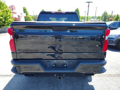 Used 2021 Chevrolet Silverado 1500 Custom Trail Boss w/ Midnight Edition AWD/4WD image 5