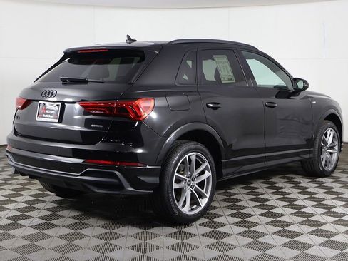 Used 2023 Audi Q3 2.0T Premium AWD/4WD image 8