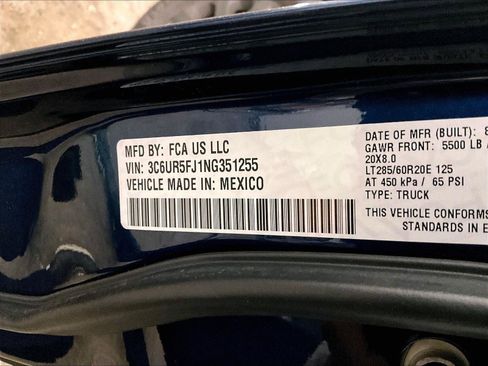 Used 2022 RAM 2500 Laramie w/ Night Edition image 32