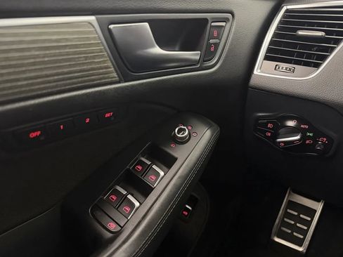 Used 2016 Audi SQ5 Prestige AWD/4WD image 12