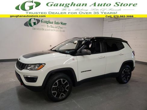 Used 2018 Jeep Compass Trailhawk w/ Safe & Security Group AWD/4WD image 1