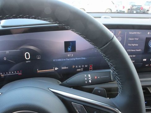 New 2025 Buick Envision Preferred image 27