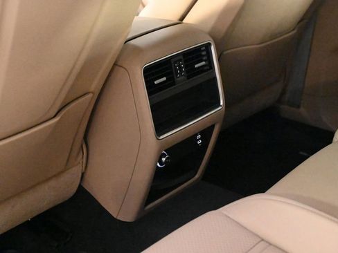 Certified 2023 Porsche Cayenne Platinum Edition AWD/4WD image 20