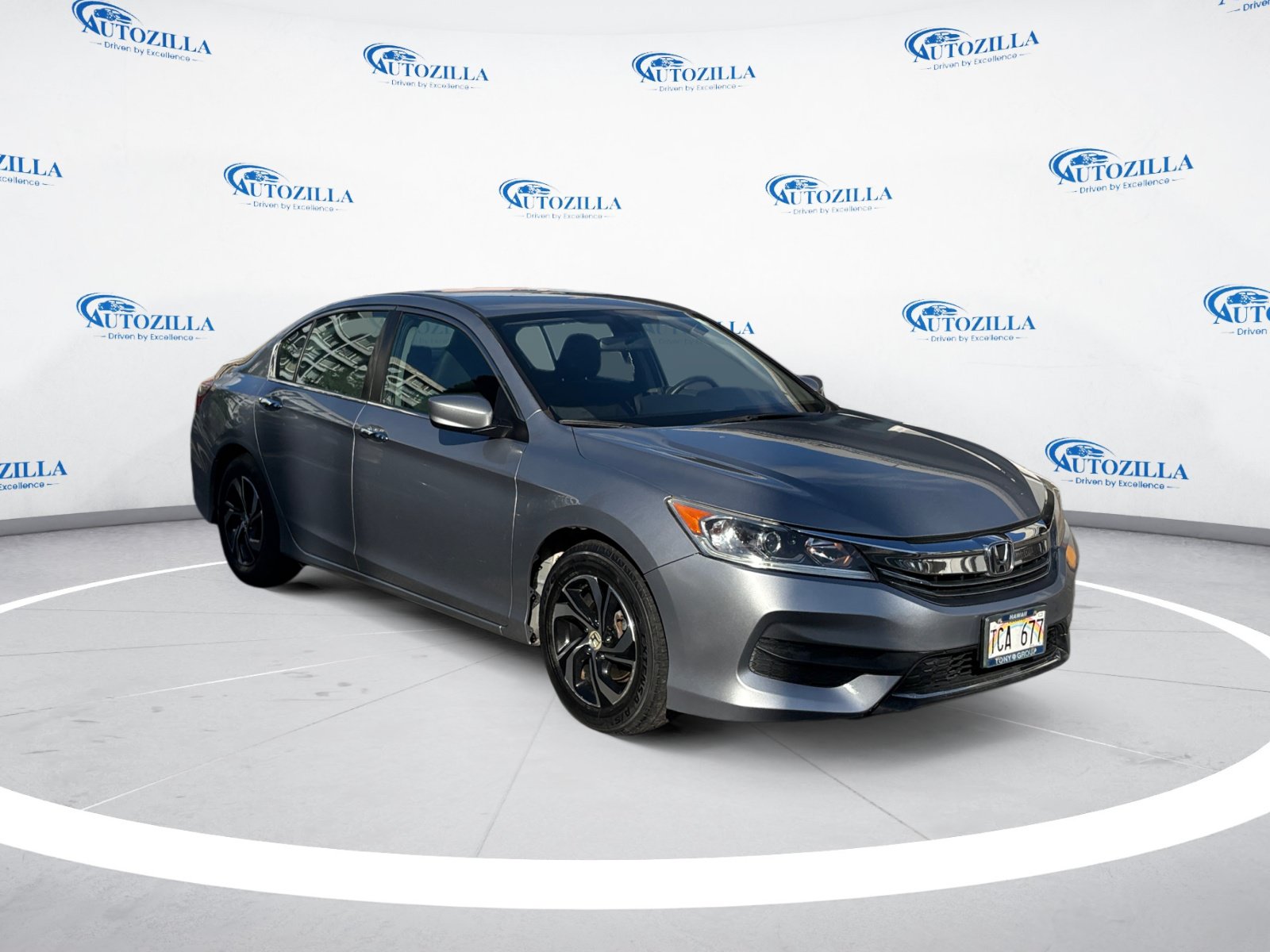 Used 2017 Honda Accord LX image 7