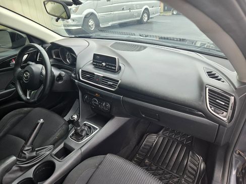 Used 2014 MAZDA MAZDA3 i Touring image 18