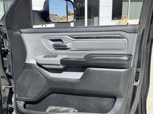 Used 2019 RAM 1500 Big Horn AWD/4WD image 32