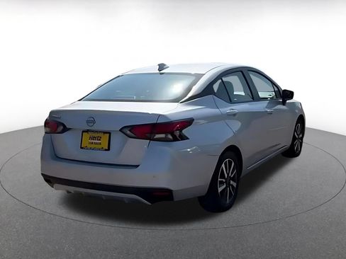 Used 2025 Nissan Versa SV FWD image 14