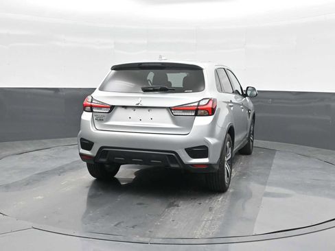 Used 2025 Mitsubishi Outlander Sport ES AWD/4WD image 8