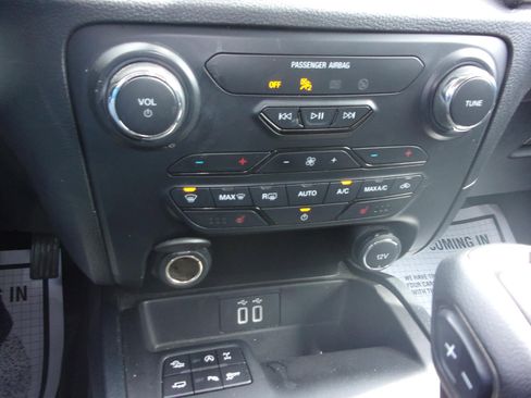 Used 2021 Ford Ranger Lariat w/ Equipment Group 501A High AWD/4WD image 16