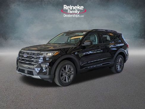 New 2026 Ford Explorer Active w/ Active Comfort Package AWD/4WD image 1