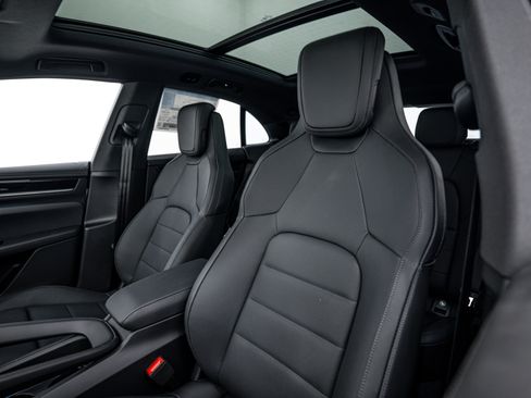 New 2026 Porsche Macan 4 Electric AWD/4WD image 25