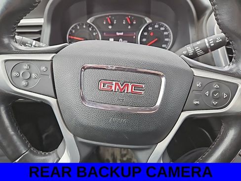 Used 2021 GMC Acadia SLT w/ LPO, Black Accent Package image 10