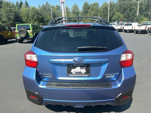 Used 2017 Subaru Crosstrek 2.0i Premium w/ Moonroof Package AWD/4WD image 3