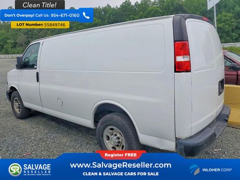 Used 2021 Chevrolet Express 2500 w/ Driver Convenience Package RWD image 3