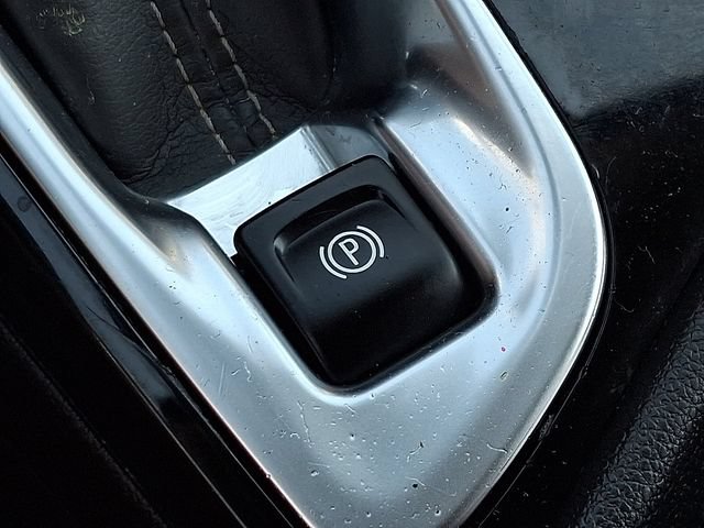 Used 2023 Buick Encore GX Select FWD image 25