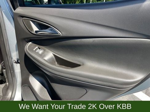 Used 2023 Buick Encore GX Preferred w/ Cold Weather Comfort Package image 18