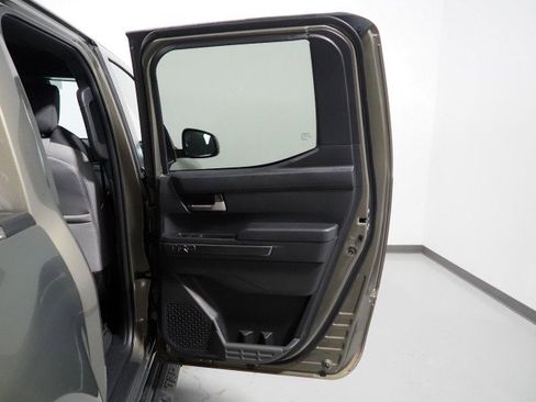 Used 2025 Toyota Tacoma TRD Sport image 53