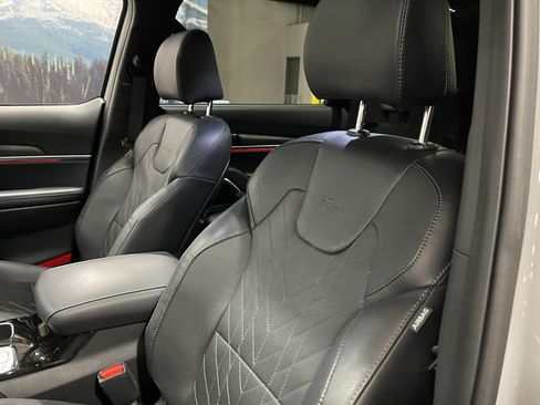 Used 2024 Kia Telluride SX X-Pro AWD/4WD image 20