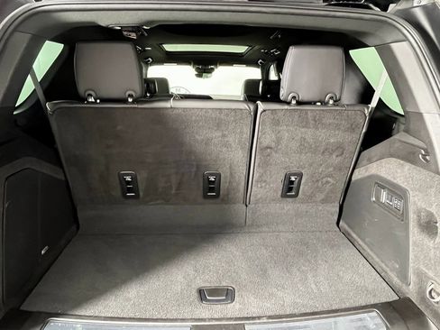 Used 2024 Cadillac Escalade Sport w/ Touring Package image 17