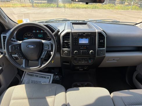 Used 2018 Ford F150 XLT AWD/4WD image 18