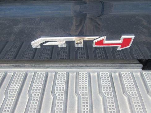 Certified 2020 GMC Sierra 1500 AT4 w/ AT4 Premium Package AWD/4WD image 13