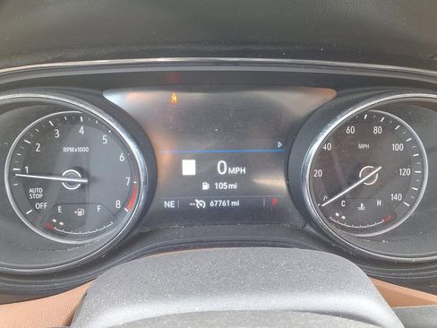 Used 2021 Buick Encore GX Essence FWD image 19