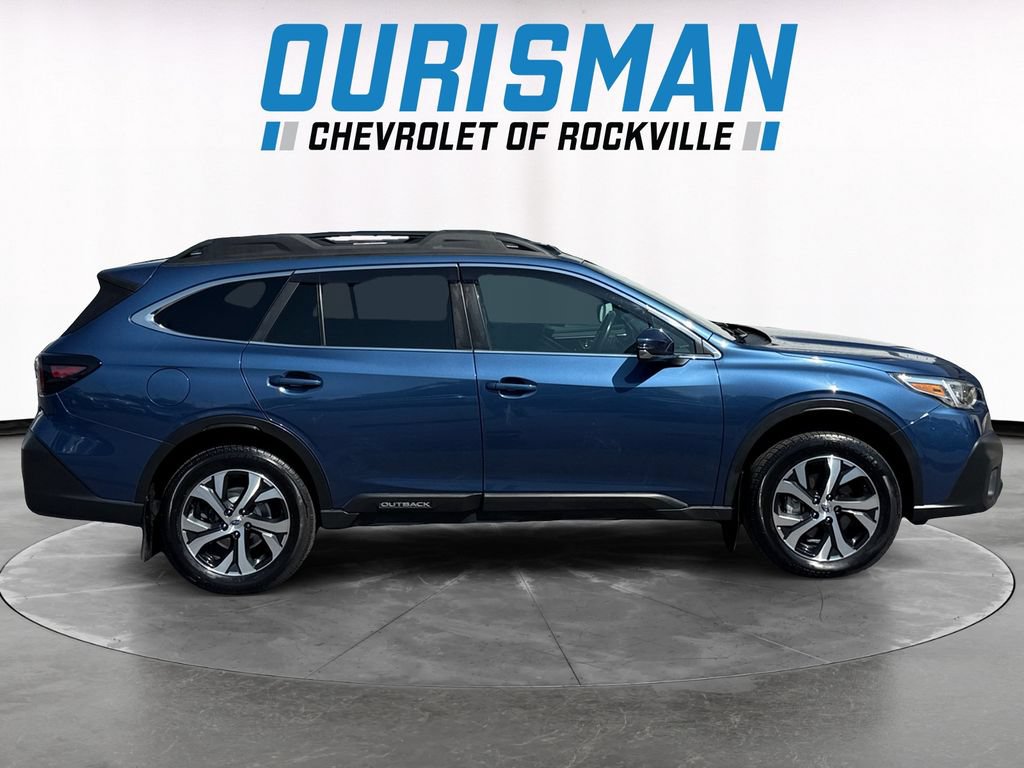 Used 2022 Subaru Outback Limited AWD/4WD image 7