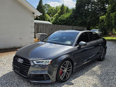 Used 2018 Audi S3 Prestige AWD/4WD image 29