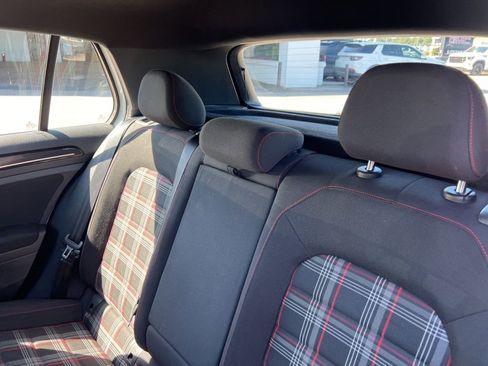 Used 2016 Volkswagen GTI S image 27