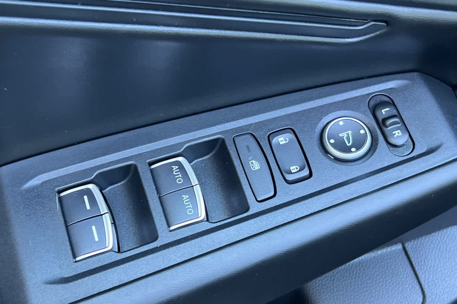 Used 2024 Honda Accord EX-L image 13